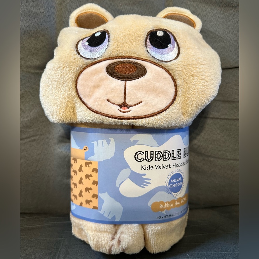 Cuddle buds bear blanket